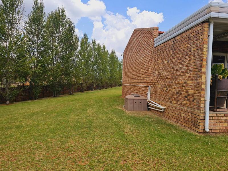 3 Bedroom Property for Sale in Oranjeville Free State